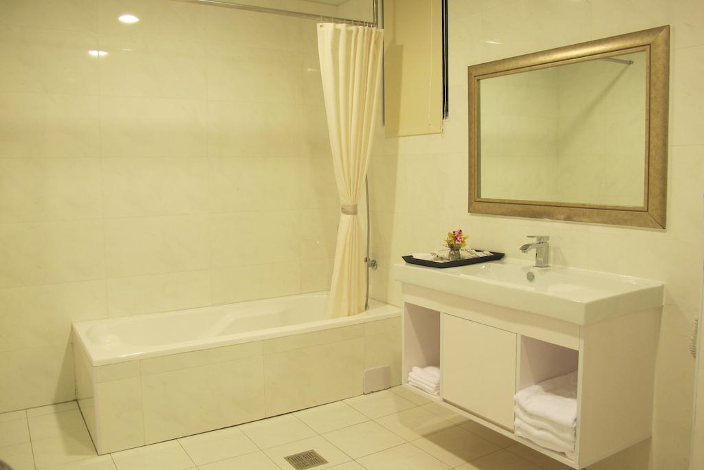 Yoyo Hotel Città di Chiayi Esterno foto