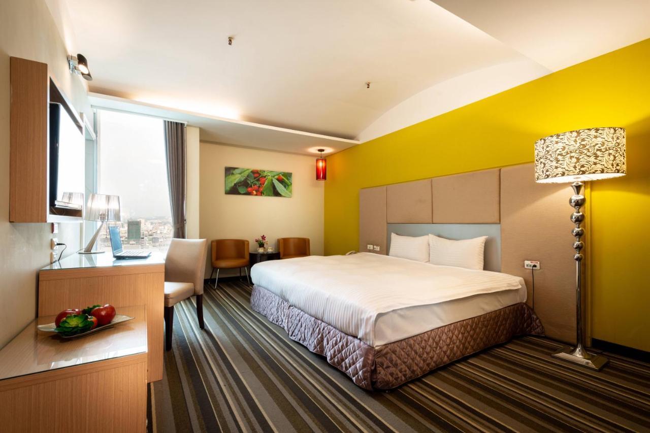 Yoyo Hotel Città di Chiayi Esterno foto